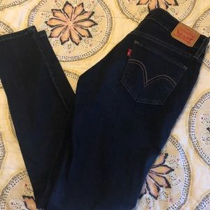 Levi’s super skinny 535